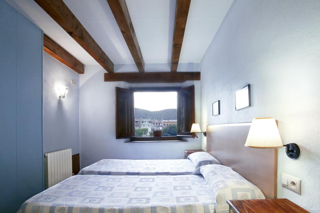 Allotjaments Placa Major-Grevol Santa Pau Pokój zdjęcie